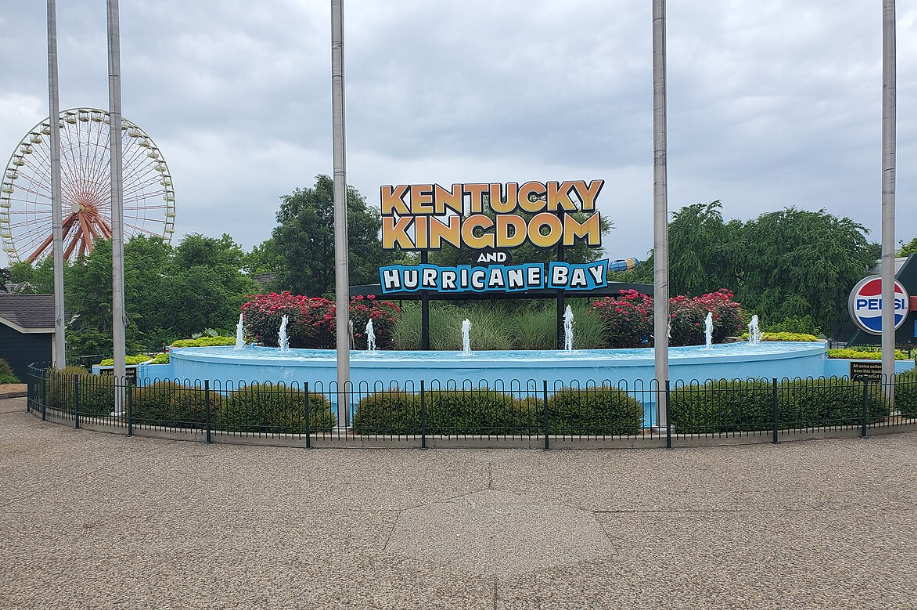 Kentucky Kingdom Theme and Water Park, United States
